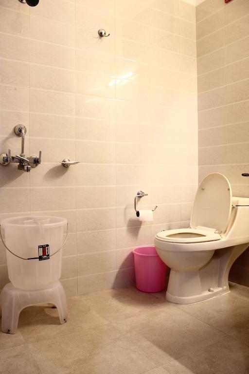 Hotel Maharaja Katra  Room photo