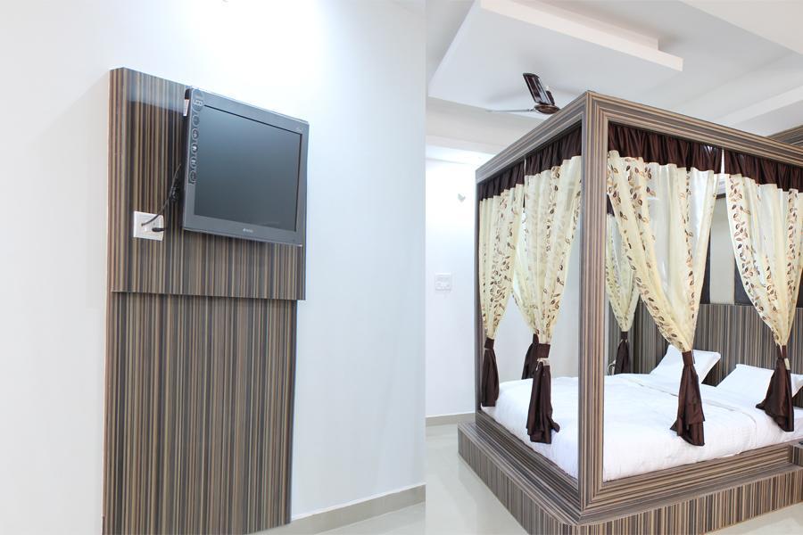 Hotel Maharaja Katra  Room photo